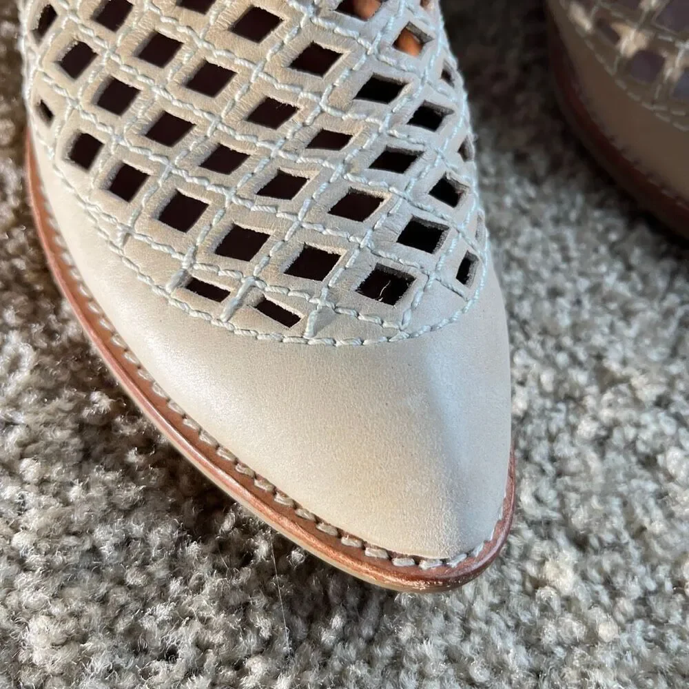 Jeffrey Campbell Taggart Open-Weave Leather Ankle Booties Beige Size 8